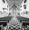 Interieur kloosterkapel, overzicht naar het oosten - Velp - 20348437 - RCE -  Kapucijnenklooster Emmaus: Interieur kloosterkapel, overzicht naar het oosten (opmerking: Gefotografeerd voor Monumenten In Nederland Noord-Brabant) 
