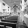 Interieur kloosterkapel, overzicht naar het oosten - Velp - 20348435 - RCE -  Kapucijnenklooster Emmaus: Interieur kloosterkapel, overzicht naar het oosten (opmerking: Gefotografeerd voor Monumenten In Nederland Noord-Brabant, bladzijde 22) 