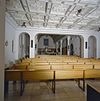Interieur, overzicht van de kapel met cassette plafond en kerkbanken - Nieuwkuijk - 20334872 - RCE -  Abdij Marienkroon: Interieur, overzicht van de kapel met cassette plafond en kerkbanken 