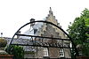 Mill - Kasteelsestraat 2 - Kasteel Aldendriel - Hek.JPG -  In 1474 werd voor het eerst melding gemaakt van een verstrekt huis in Mill. Onderzoek heeft uitgewezen dat het huidige kasteel Andendriel stamt uit 1477. 