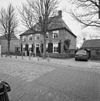 Overzicht voorgevel en rechter zijgevel, pastorie - Nuenen - 20347539 - RCE -  Voormalige Pastorie / Werkatelier En Woonhuis Geweest Van Vincen: Overzicht voorgevel en rechter zijgevel, pastorie (opmerking: Gefotografeerd voor Monumenten In Nederland Noord-Brabant, bladzijde 259) 