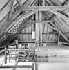 Interieur, overzicht zolder met kapconstructie - Nuenen - 20338038 - RCE -  Voormalige Pastorie / Werkatelier En Woonhuis Geweest Van Vincen: Interieur, overzicht zolder met kapconstructie 