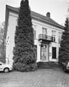 Voorgevel met ingangpartij Huis Brakestein - Oosterhout - 20342555 - RCE -  Huis Brakestein: Voorgevel met ingangpartij Huis Brakestein 