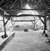 Interieur, overzicht schuur - Sint Anthonis - 20002896 - RCE -  Interieur, overzicht schuur 