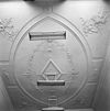 Interieur begane grond, voorkamer, plafond met stucwerk - Berlicum - 20324678 - RCE -  Interieur begane grond, voorkamer, plafond met stucwerk 