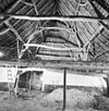 Interieur, overzicht schuur, kapconstructie - Sint-Oedenrode - 20001811 - RCE -  De Grote Laar: Interieur, overzicht schuur, kapconstructie 