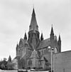 Exterieur overzicht kerk - Steenbergen - 20321053 - RCE -  Sint Gummaruskerk: Exterieur overzicht kerk (opmerking: Kanjerproject) 