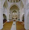 Interieur overzicht naar het koor, met altaar - Steenbergen - 20321069 - RCE -  Sint Gummaruskerk: Interieur overzicht naar het koor, met altaar (opmerking: Kanjerproject) 