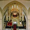 Interieur overzicht naar het koor, met altaar, foto vanuit de koepel gezien - Steenbergen - 20321071 - RCE -  Sint Gummaruskerk: Interieur overzicht naar het koor, met altaar, foto vanuit de koepel gezien (opmerking: Boek: 