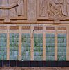 Interieur, siertegelwerk onder kruiswegstaties - Steenbergen - 20321089 - RCE -  Sint Gummaruskerk: Interieur, siertegelwerk onder kruiswegstaties (opmerking: Kanjerproject) 