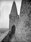 Zuid-west hoektoren naar het westen - Capelle - 20046502 - RCE -  Nederlands Hervormde Kerk: zuid-west hoektoren naar het westen (opmerking: Fotonummer 10043) 