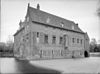 Exterieur vanuit het zuid-westen, vanuit het zuid-oosten en vanuit het zuiden - Dussen - 20065380 - RCE -  Kasteel-Raadhuis: exterieur vanuit het zuid-westen, vanuit het zuid-oosten en vanuit het zuiden 