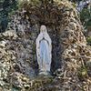 Lourdesgrot, beeld van Maria - Zundert - 20346955 - RCE -  Voormalig Klooster Sint Anna: Lourdesgrot, beeld van Maria 