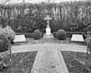 Begraafplaats, kruisbeeld - Zundert - 20346947 - RCE -  Voormalig Klooster Sint Anna: Begraafplaats, kruisbeeld 