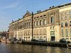 Amsterdam - Hoofdkantoor Nederlandsche Bank Amsterdam - Oude Turfmarkt 125-127.JPG - This image was uploaded as part of Wiki Loves Monuments 2011. Afrikaans | Ð±ÐµÐ»Ð°Ñ€ÑƒÑÐºÐ°Ñ | Ð±ÐµÐ»Ð°Ñ€ÑƒÑÐºÐ°Ñ (Ñ‚Ð°Ñ€Ð°ÑˆÐºÐµÐ²Ñ–Ñ†Ð°)â€Ž | brezhoneg | catalÃ  | ÄeÅ¡tina | dansk | Deutsch | Zazaki | English | Esperanto | espaÃ±ol | eesti | franÃ§ais | Frysk | galego | Alemannisch | ×¢×‘×¨×™×ª | magyar | italiano | LÃ«tzebuergesch | Ð¼Ð°ÐºÐµÐ´Ð¾Ð½ÑÐºÐ¸ | à´®à´²à´¯à´¾à´³à´‚…