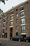 Amsterdam - Entrepotdok - Vlissingen en Venlo en Veendam.JPG - Amsterdam, Entrepotdoksluis 