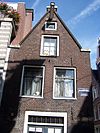Bloemstraat 118 or Tweede Bloemdwarsstraat 18, top from Bloemstraat -  Bloemstraat 118 / Tweede Bloemdwarsstraat 18 
