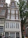 Pand met halsgevel met pilasters in de trant van vingboons