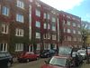 Amsterdam - Harmoniehof 32.JPG -  Harmoniehof: gesloten bouwblok op onregelmatig grondplan met open binnenruimte Harmoniehof 32 Amsterdam 