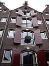 Pakhuis met puntgevel