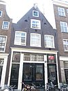 Pand met puntgevel