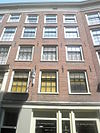 Pand met gevel onder rechte lijst