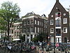 Hoekpand onder schilddak