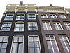 WLM - Minke Wagenaar - Toren Hotel 014 - TOREN HOTEL KEIZERSGRACHT 146+164 1015 CZ Amsterdam +31(0)20-6226352 www.toren.nl 38 kamers 77 bedden Keizersgracht 146 Rijksmonument 2504 Pand met gevel onder gesneden rechte lijst (1780) met Louis XVI deur en empire snijraam en -hek. 