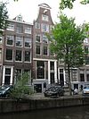Pand met klokgevel