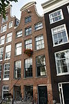Pand met klokgevel