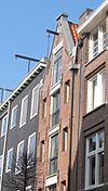 Pakhuis met puntgevel
