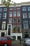 Pand met gevel onder rechte lijst