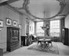 INTERIEUR, BEGANE GROND, VOORKAMER, DIRECTIEKAMER, OVERZICHT - Amsterdam - 20298398 - RCE -  Huis van Brienen: INTERIEUR, BEGANE GROND, VOORKAMER, DIRECTIEKAMER, OVERZICHT 