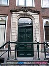 Oudezijds Achterburgwal 137 door.JPG - This image was uploaded as part of Wiki Loves Monuments 2011. Afrikaans | Ð±ÐµÐ»Ð°Ñ€ÑƒÑÐºÐ°Ñ | Ð±ÐµÐ»Ð°Ñ€ÑƒÑÐºÐ°Ñ (Ñ‚Ð°Ñ€Ð°ÑˆÐºÐµÐ²Ñ–Ñ†Ð°)â€Ž | brezhoneg | catalÃ  | ÄeÅ¡tina | dansk | Deutsch | Zazaki | English | Esperanto | espaÃ±ol | eesti | franÃ§ais | Frysk | galego | Alemannisch | ×¢×‘×¨×™×ª | magyar | italiano | LÃ«tzebuergesch | Ð¼Ð°ÐºÐµÐ´Ð¾Ð½ÑÐºÐ¸ | à´®à´²à´¯à´¾à´³à´‚…