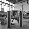 Interieur, houten mal ten behoeve van gietijzeren bovenas, voorzijde as kop, van de bastionmolen - Amsterdam - 20021987 - RCE -  De Gooyer: Interieur, houten mal ten behoeve van gietijzeren bovenas, voorzijde as kop, van de bastionmolen (opmerking: Van deze molen is ook een Sipman-tekening) 