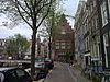 Vredenburgh-Amsterdam16 -  Huize Vredenburgh, Vredenburgersteeg 1 Amsterdam. Panden deels uit de 15e en 16e eeuw, aanbouw uit 1890 van architect A.C. Bleijs 