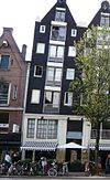 Pakhuis met puntgevel
