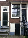 Pand met halsgevel
