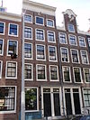 Huis met een verdieping verhoogd