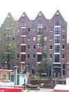 Amsterdam Oudeschans 67 across -  Oudeschans 67