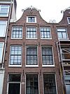 Pand met klokgevel