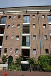 Amsterdam - Entrepotdok - April.JPG - Amsterdam, Entrepotdoksluis 