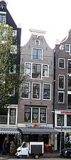 Nieuwezijds Voorburgwal 22 RM5964 - Nieuwezijds Voorburgwal, Amsterdam This image was uploaded as part of Wiki Loves Monuments 2011. Afrikaans | Ð±ÐµÐ»Ð°Ñ€ÑƒÑÐºÐ°Ñ | Ð±ÐµÐ»Ð°Ñ€ÑƒÑÐºÐ°Ñ (Ñ‚Ð°Ñ€Ð°ÑˆÐºÐµÐ²Ñ–Ñ†Ð°)â€Ž | brezhoneg | catalÃ  | ÄeÅ¡tina | dansk | Deutsch | Zazaki | English | Esperanto | espaÃ±ol | eesti | franÃ§ais | Frysk | galego | Alemannisch | ×¢×‘×¨×™×ª | magyar | italiano | LÃ«tzebuergesch | Ð¼Ð°ÐºÐµÐ´Ð¾Ð½Ñ…