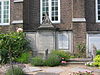 WLM - Minke Wagenaar - 2010 Sloterdijk 01 - Sloterdijk, now 'Oud Sloterdijk'. A village that is nowadays enclosed by huge trafficstructures of motorways and railroads. 