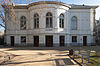 Artis Aquarium 9 -  Artis, Amsterdam. Aquarium-gebouw in 1881 opgetrokken in classicistisch-maniÃ«ristische trant met zij- en middenpaviljoens, de laatste geaccentueerd door een tempelfront en een afgeronde, door een koepel gedekt uiteinde. 