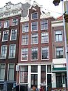 Pand met klokgevel