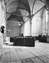 Interieur zuid zijbeuk naar het oosten - Amsterdam - 20011936 - RCE -  Oude Kerk: interieur zuid zijbeuk naar het oosten 