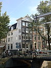 Amsterdam - Groenburgwal 59 - This image was uploaded as part of Wiki Loves Monuments 2011. Afrikaans | Ð±ÐµÐ»Ð°Ñ€ÑƒÑÐºÐ°Ñ | Ð±ÐµÐ»Ð°Ñ€ÑƒÑÐºÐ°Ñ (Ñ‚Ð°Ñ€Ð°ÑˆÐºÐµÐ²Ñ–Ñ†Ð°)â€Ž | brezhoneg | catalÃ  | ÄeÅ¡tina | dansk | Deutsch | Zazaki | English | Esperanto | espaÃ±ol | eesti | franÃ§ais | Frysk | galego | Alemannisch | ×¢×‘×¨×™×ª | magyar | italiano | LÃ«tzebuergesch | Ð¼Ð°ÐºÐµÐ´Ð¾Ð½ÑÐºÐ¸ | à´®à´²à´¯à´¾à´³à´‚…