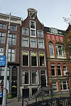 Pand met klokgevel