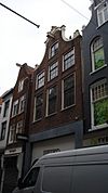 Pand met klokgevel